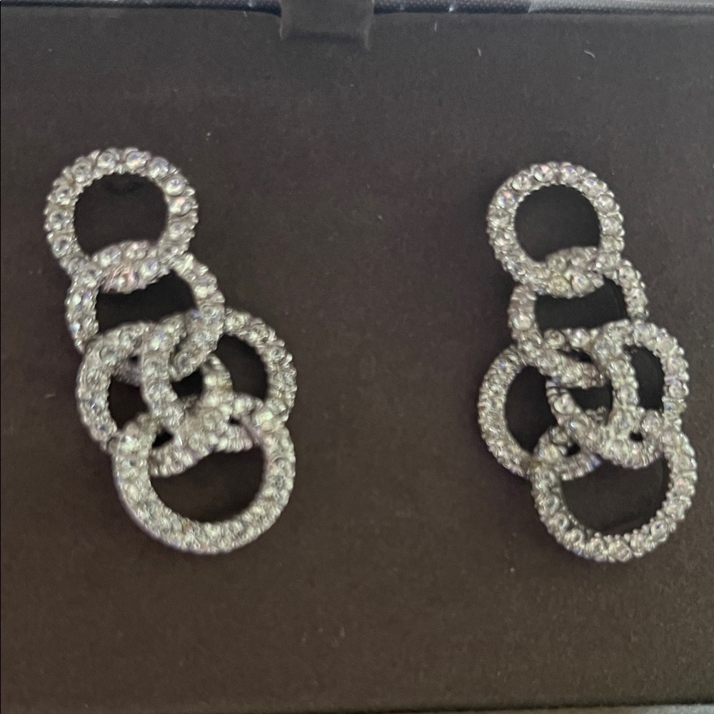 Nolan Miller Connected Circle Dangle Earrings NWT - Picture 5 of 5